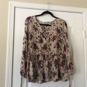 American Eagle Peasant blouse cold shoulder/arms